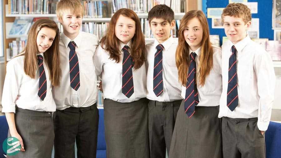 راهنمای ویزای دانش آموزی و معرفی دبیرستان های تورنتو کانادا