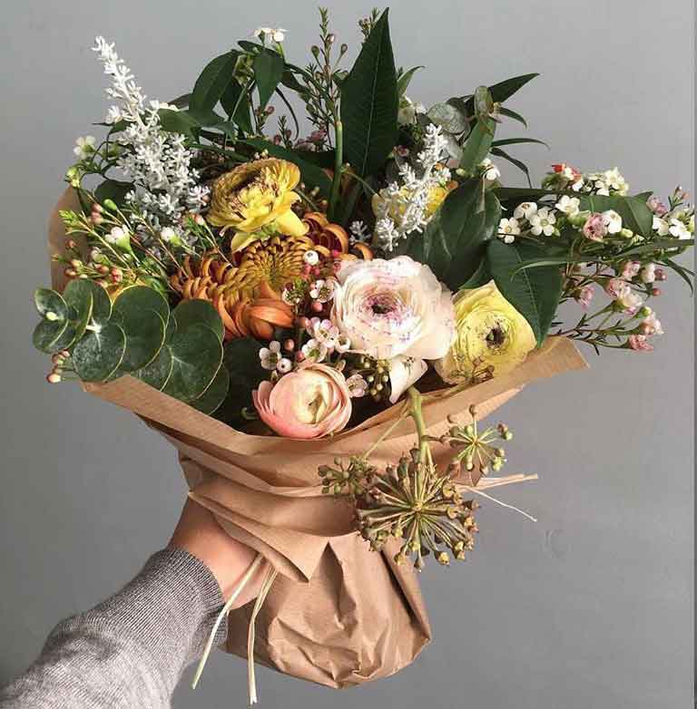 مزیت های ارسال گل با پست - خرید اینترنتی گل