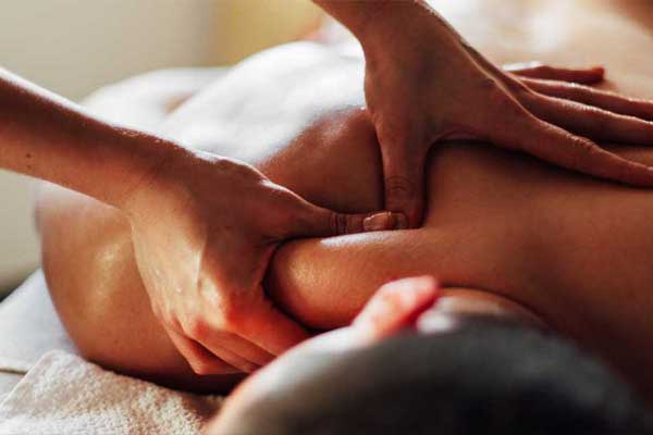 ماساژ سنگ داغ؛ ماساژ برای دیسک کمر و سیاتیک