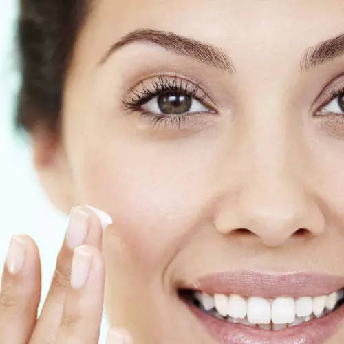 پرایمر صورت در چه مرحله از آرایش استفاده میشود؟