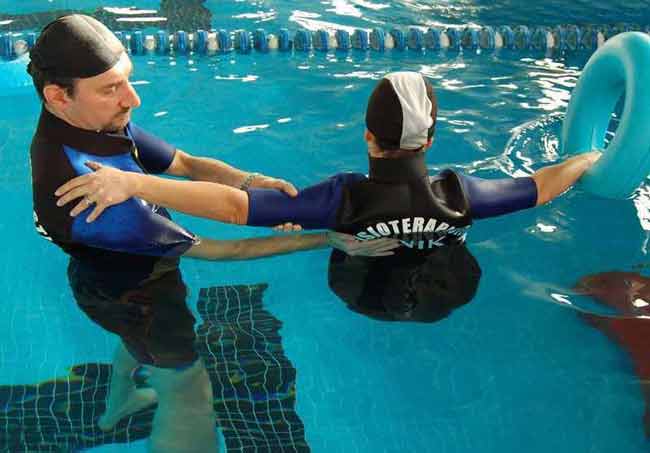 مراجعه به دکتر آب درمانی چه فوایدی دارد؟