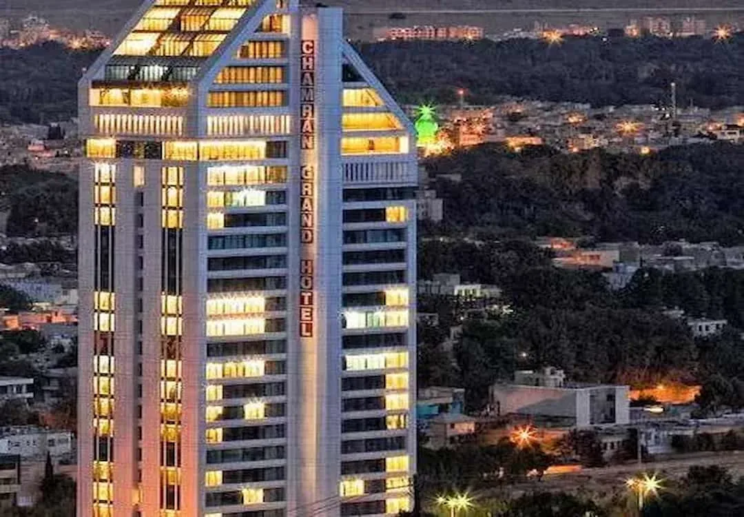 رستوران شاندیز هتل چمران شیراز