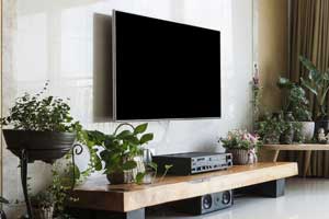 5 علت سیاه شدن صفحه تلویزیون