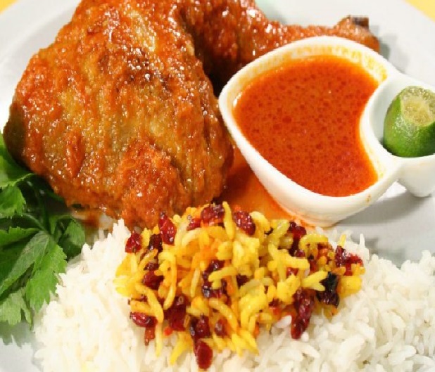 " طرز تهیه زرشک پلو با مرغ" مجلسی بسیار خوشمزه برای 10 نفر