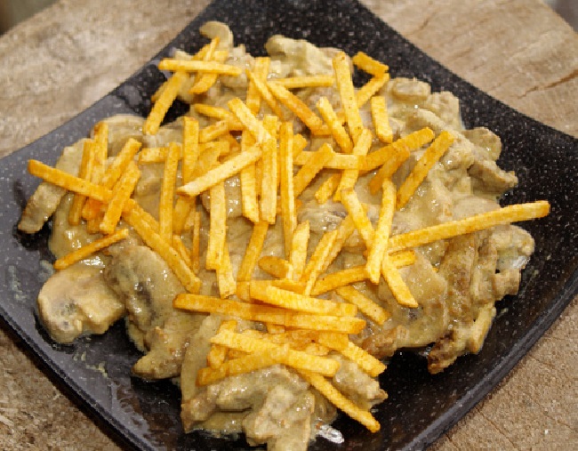 طرز تهیه بیف استروگانف,درست کردن بیف استراگانف,پخت بیف استروگانوف