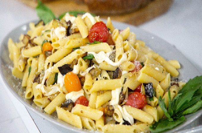 طرز تهیه پاستا ایتالیایی,طرز تهیه پاستا با سس آلفردو,طرز تهیه پاستا با مرغ