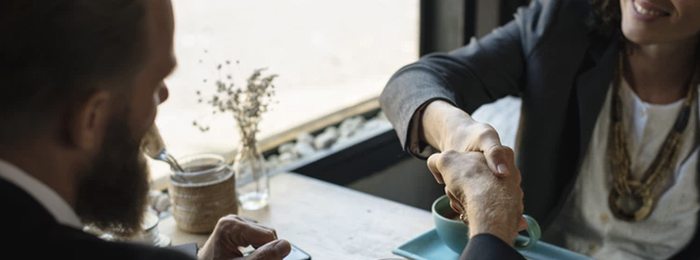 چطور در نگاه اول ، جذاب و قدرتمند به نظر بیایم ؟