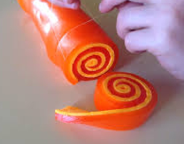 طرز تهیه ژله رولی با بستنی و ژله رولتی با مارشمالو + 10 خواص ژله برای سلامتی