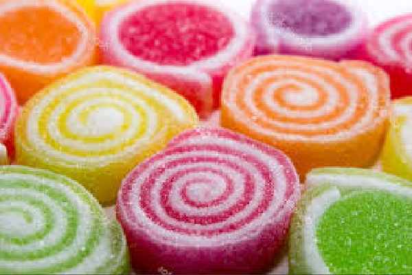 ژله رولی بدون بستنی,ژله رولی با بستنی,چرا ژله رولی میشکند,نکات ژله رولی با مارشمالو