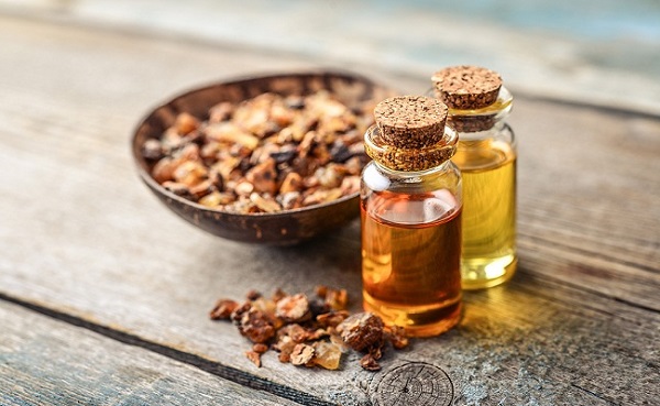 روغن مُرّ برای رفع تب خال