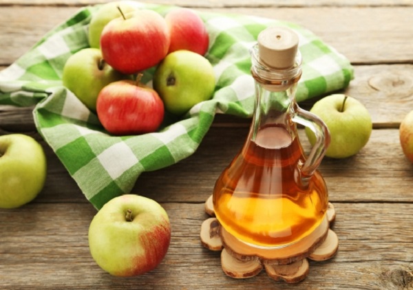 سرکه سیب طبیعی برای درمان خال