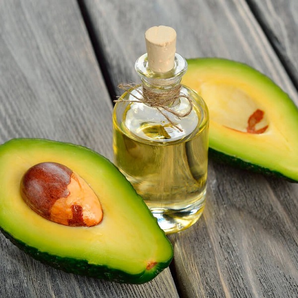 روغن آووکادو برای رفع کک و مک