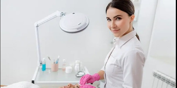 وارد به بازار کار مراقبت از پوست