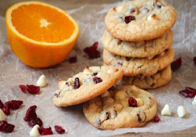 چطور "شیرینی کشمشی" نرم و خوشمزه خانگی درست کنم؟ انواع شیرینی