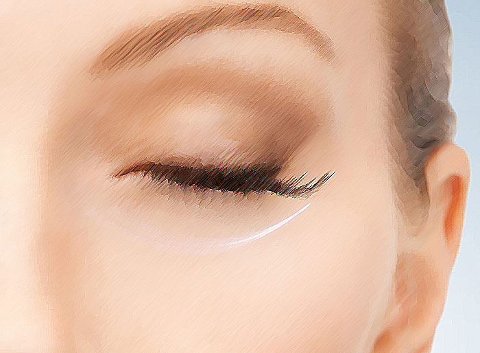 14 روش خانگی و گیاهی برای رفع پف و سیاهی دور چشم