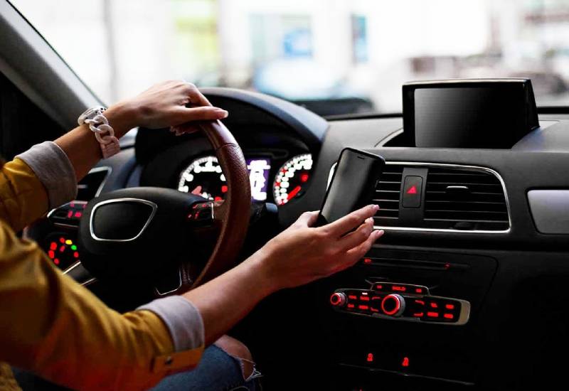 لوازم جانبی موبایل در خودرو