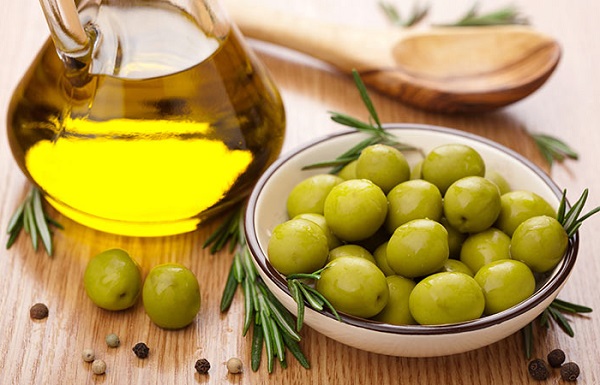 روغن زیتون برای رفع تب خال