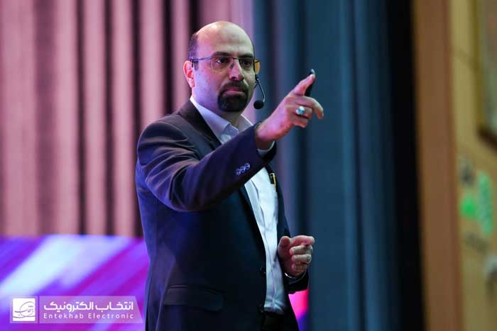 معاون سرمایه انسانی گروه صنعتی انتخاب الکترونیک