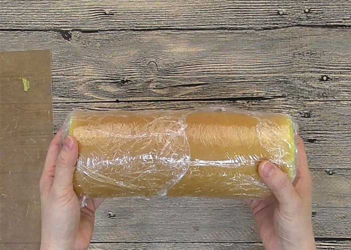 طرز تهیه رولت خامه ای برای 4 نفر-بهترین اندازه قالب نان رولت خامه ای خانگی