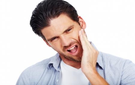 صدا دادن فک هنگام غذا خوردن و حرف زدن - درمان خانگی