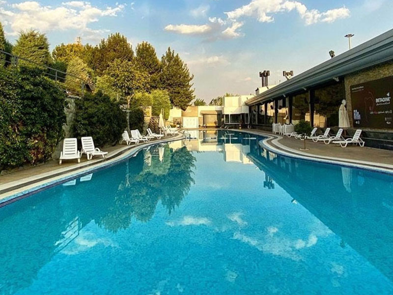 دلایلی که استخر موج طلایی را به گزینه&zwnj;ای محبوب تبدیل کرده،