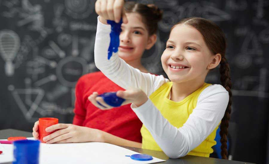 اسلایم هدیه ای برای دختر 7 ساله است.