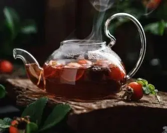 نحوه مصرف گلاب برای سرماخوردگی |‌ ۲ روش مصرف اصولی